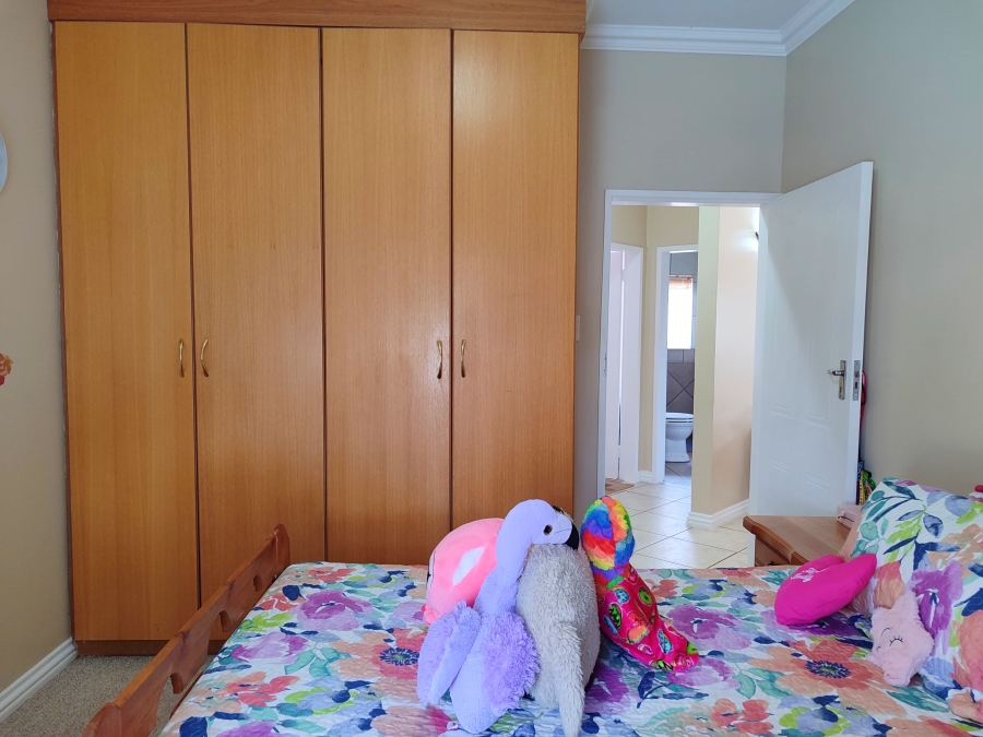 3 Bedroom Property for Sale in Wilkoppies North West